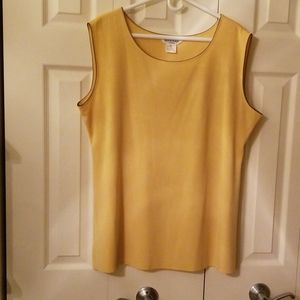 Misook shell, gently used